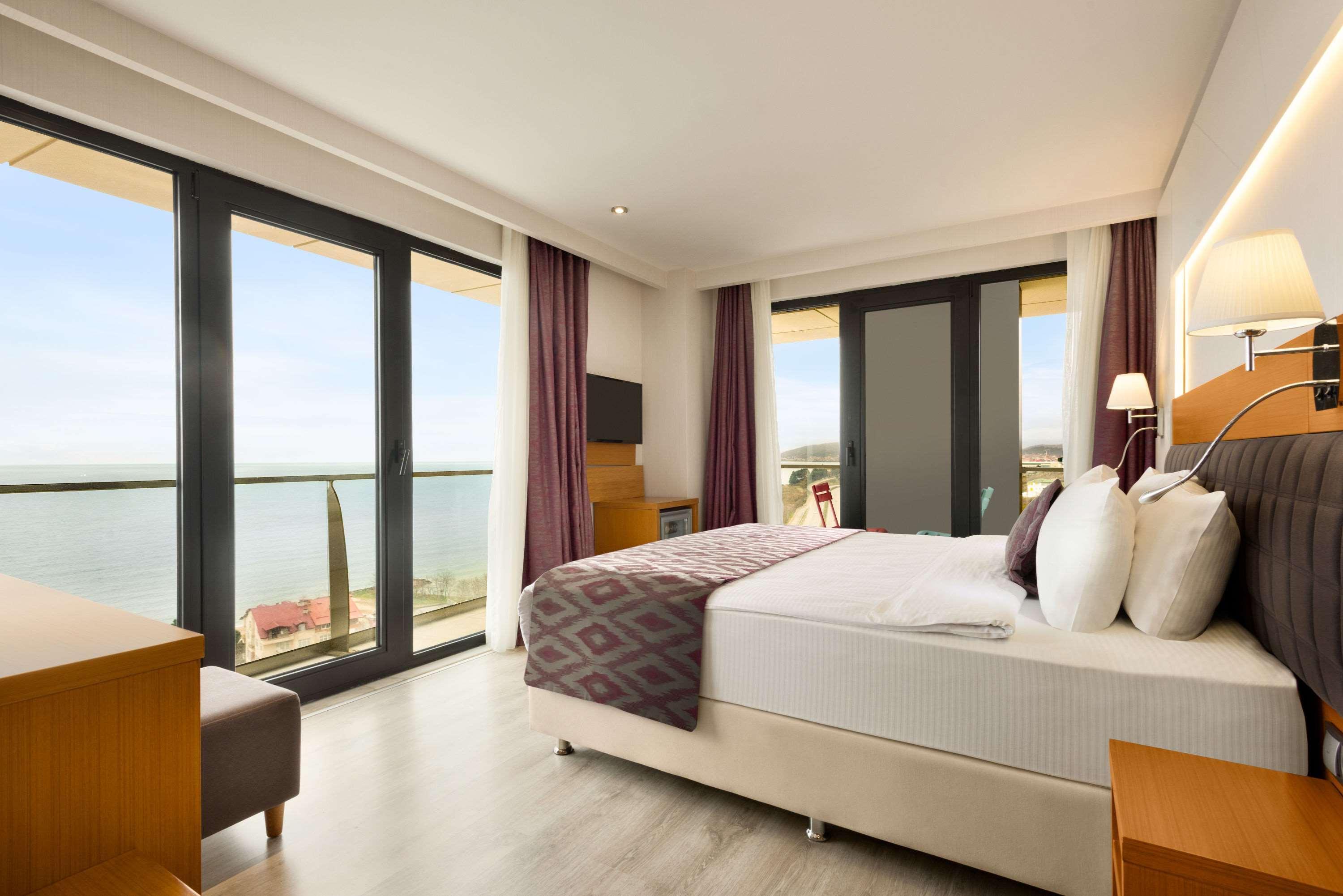 Ramada By Wyndham Giresun Piraziz Hotel Ngoại thất bức ảnh
