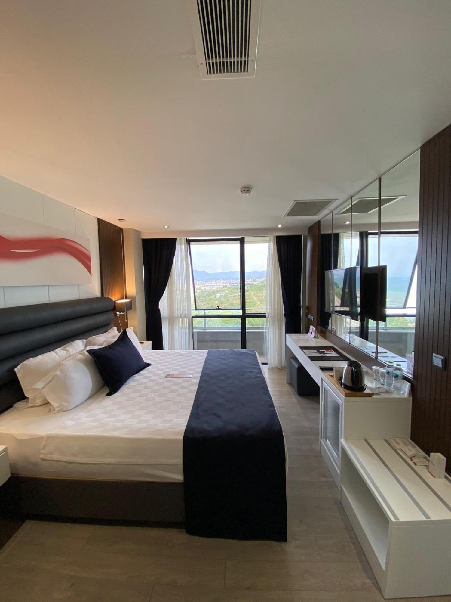 Ramada By Wyndham Giresun Piraziz Hotel Ngoại thất bức ảnh